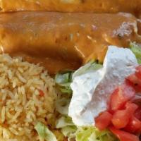Beef Enchiladas Verdes (Enchiladas De Carne) · Green, red, and mole poblano sauce please select your choice of sauce, either green, red or ...