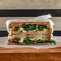 Grilled Mushroom Melt · Sautéed mushroom, spinach, Cheddar cheese on whole wheat grilled bread (271 calories).