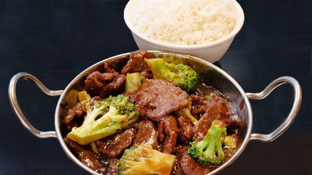 Beef Broccoli · Fresh broccoli in a Manchurian sauce and stir fried beef.