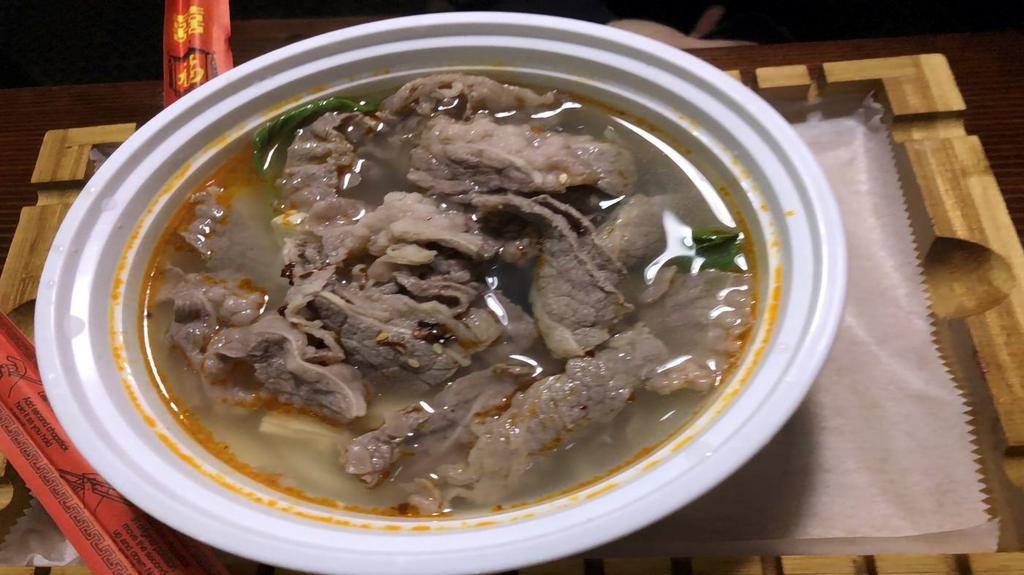 Beef Noodles Soup 牛肉面 · 