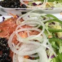 Chef Salad · Romaine blend, tomatoes, green pepper, banana pepper, black olive, onions, shredded carrots ...