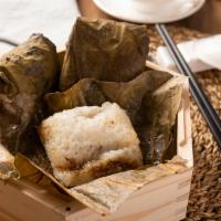 Sticky Rice With Lotus Leaf 瑶柱珍珠糯米鸡 · 3 pieces