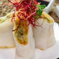 Oyster Rice Roll 香脆生蚝肠 · 
