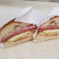 Italian · Ham cappy, salami, pepperoni, provolone, lettuce, tomato, oil & vinegar