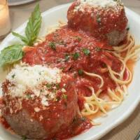 Linguini Con Polpette · 2 all beef jumbo meatballs with a marinara sauce and imported Parmigiano reggiano cheese.