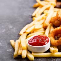 Fries & Onion Rings Combo · Delicious combo of crispy golden fries and onion rings.
