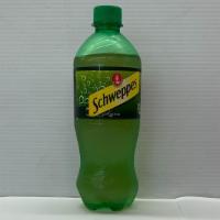 Schweppes Ginger Ale 20 Oz. Bottle · 