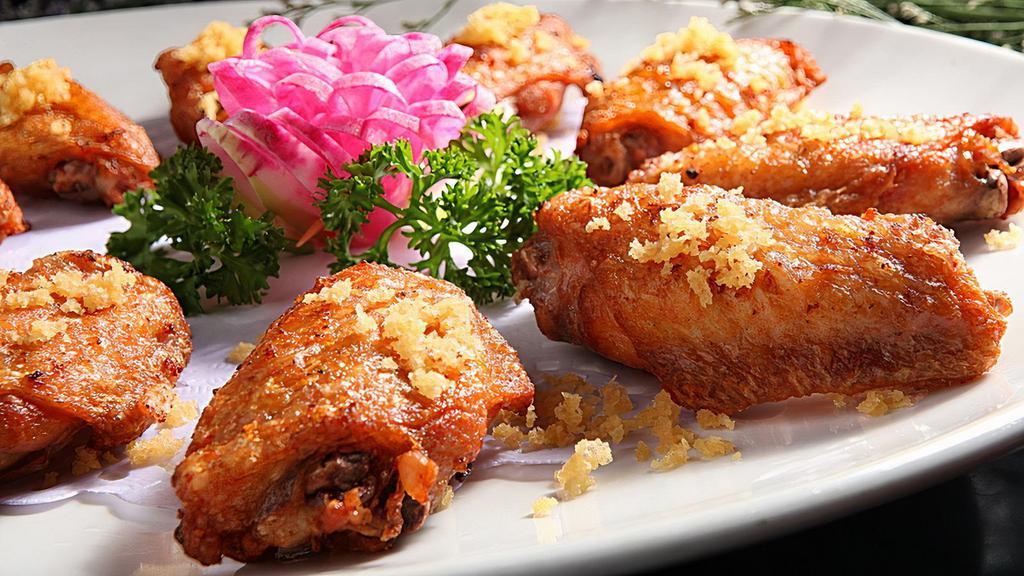 Fried Chicken Wings Lunch Special · Four pieces. Served with pork fried rice, jasmine rice or brown rice and can of soda.