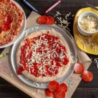 Kids' Make-Your-Own Pizza Kit · An activity that’s also a meal! The kit comes with pizza crust, sauce, cheese, pepperoni, co...