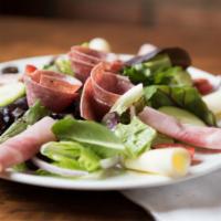 Chef'S Salad · Ham, Tomatoes, Cucumbers and cheese. All placed upon a bed of tossed lettuce.