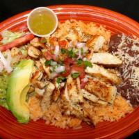 Chicken Burrito Bowl · Grilled Lemon pepper Chicken
rice,beans,lettuce,tomato,red onions,cheese
Guacamole and red s...