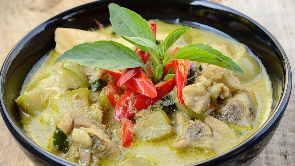 Green Curry · Bamboo shoots, eggplant, bell pepper in coconut & green curry sauce