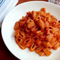Amatriciana · housemade mezzemaniche pasta, organic guanciale
tomato sauce, pecorino cheese, crushed red p...