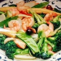 Shrimp With Mixed Vegetables · (Camarones con vegetales mixtos)