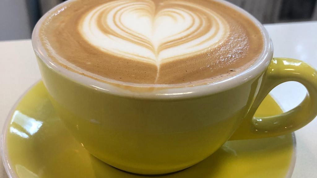 Flat White · 6oz
Double shot of espresso with 4 oz of lightly textured milk. No Foam. Australian Café specialty
