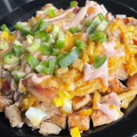 The S.N.C. (Pubhub Plate) · Chopped Everything bagel
Mac n' cheese
Diced egg, bacon, and sausage,
American cheese
Creamy...