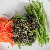 Wafu Seaweed Salad · Sesame soy vinaigrette