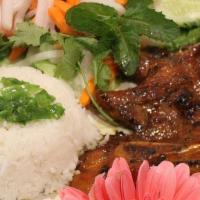 C6: Rice Grilled Pork Chop - Cơm Sườn Nướng · 
