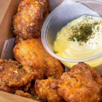 Chicken Box (S)  3-5Pc   · CHOOSE １ from all the chicken + sauce combination.
3-5 pieces in a box.
Boneless juicy fried...