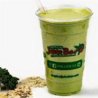 Green Peanut Smoothie · Creamy and nutritious protein smoothie with real banana / fresh kale leave / low fat peanut ...