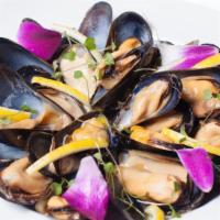 Mussels · Marinara or white sauce.