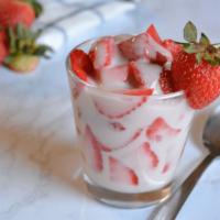 Fresas Con Crema / Strawberries And Cream · 