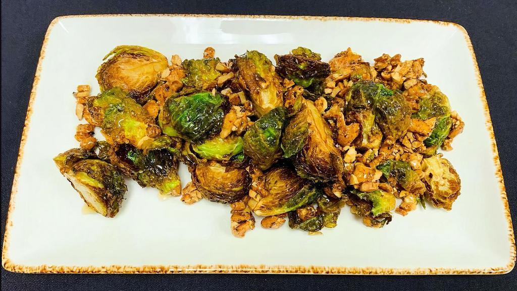 Brussels Sprouts Frite · spiced cashews, lemon, honey     350 cal.
