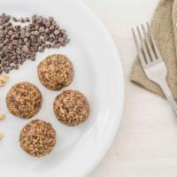 Chocolate Granola Crunch Cookies · Contains cashews, vegan dark chocolate chips, coconut oil, pure Madagascar vanilla, gluten f...