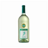 Barefoot Cellars Moscato, 1.5L White Wine (9.0%25 Abv) · Barefoot Moscato is a delightfully sweet white wine with lush fruity aromas. Hints of citrus...