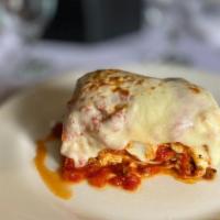 Antonio'S Lasagna · Handmade lasagna with ricotta cheese and meat sauce