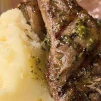Chuleta De Cordero Al Chimichurri / Lamb Chops With Chimichurri · 