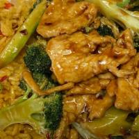 Chicken With Broccoli With Garlic Sauce Combination · Spicy. Hot and spicy.
