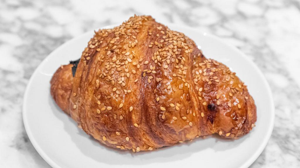 Ham & Gruyère Croissant · Ham and gruyère cheese croissant topped with toasted sesame seeds