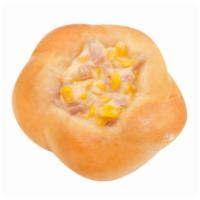 玉米包 Corn Bun · A bun with a crevice in the center, filled with a blend of sweet corn and mayo. May contain ...