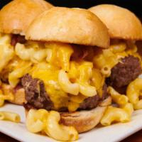 Mac And Cheese Mini Burgers · Topped with panko breadcrumbs and bacon.