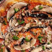 Funghi E Aglio (Mushroom & Garlic) · Portobello mushrooms, porcini, roasted garlic, tomato sauce