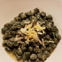 Gnocchetti Di Spinaci · Spinach & ricotta gnocchi in sage infused butter sauce