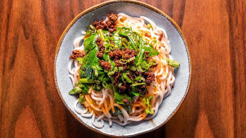 Dan Dan Noodles担担面 · Little spicy. Served with minced pork and chili vinaigrette.