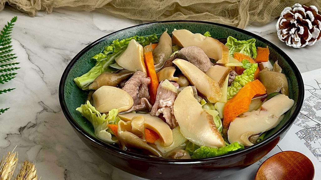 Abalone, Pork Vegetables Soup  鲍汤 · Abalone, pork vegetables soup