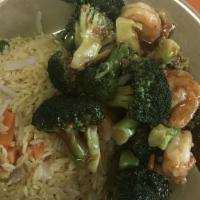 Jumbo Shrimp With Broccoli · 