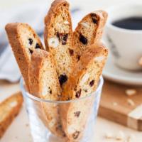 Italian Biscotti  · Crispy and crunchy long cookie.