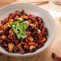 Chungking Spicy Chicken 重庆辣子鸡 · Crispy diced chicken with dry pepper