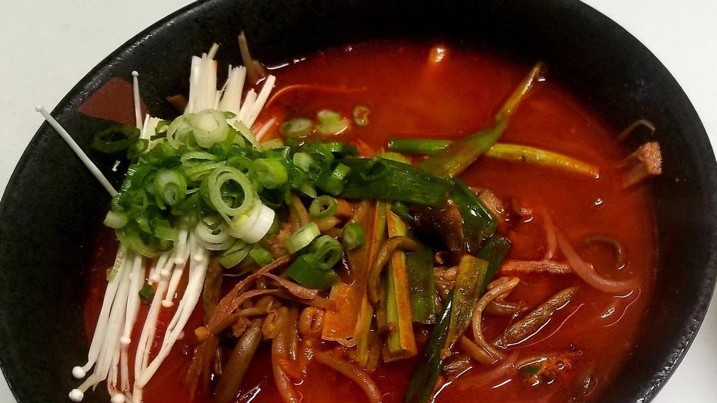Yukaejang Lunch Special · Spicy beef soup made from shredded beef with scallion, bean sprout, bracken and mushroom.