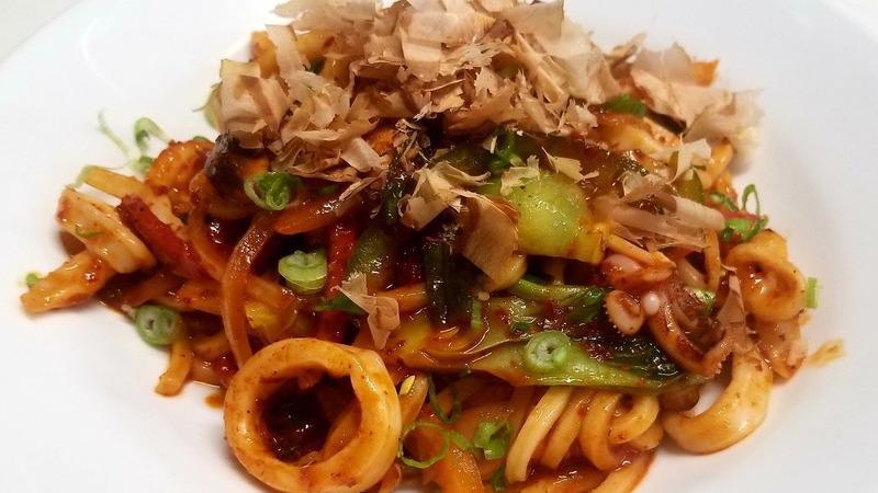 Calamari Bokum Udon Lunch Special · Spicy calamari with onion, peppers, mushroom and bok choy, bonito flakes (dried fish) with udon.