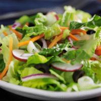 Garden Salad · Green salad with mixed vegetables