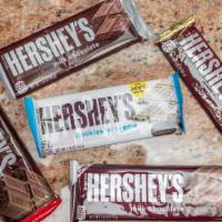 Hershey (Almond) (Choclate) (1.45 Oz) · 