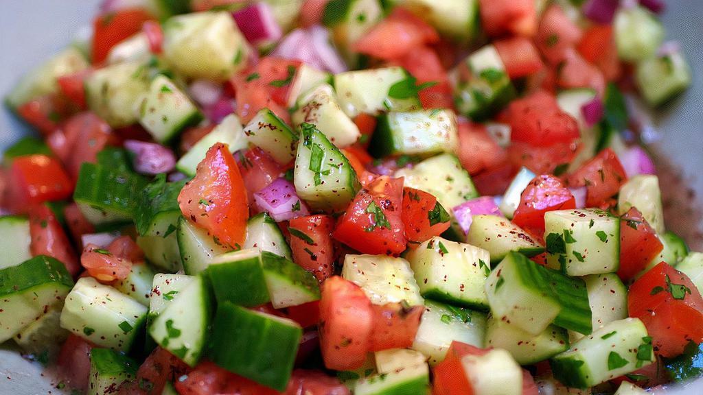 Israeli Salad · 16 oz.
