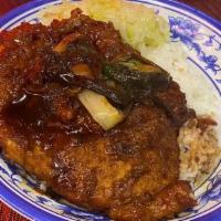Braised Pork Chop With Rice / 葱烤大排饭 · 