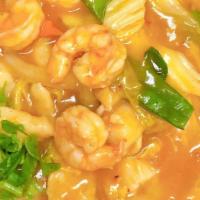 Hot And Spicy Seafood Ramen · Fish, Shrimp, Scallops, Mixed vegetables, Green onion