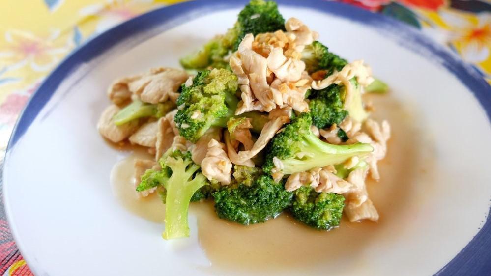American Broccoli Stir-Fry · Sauteed American broccoli with garlic sauce